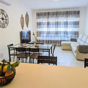 appartamento-appena-ristrutturato-a-50-m-dal-mare.hotelitalianriviera.com/