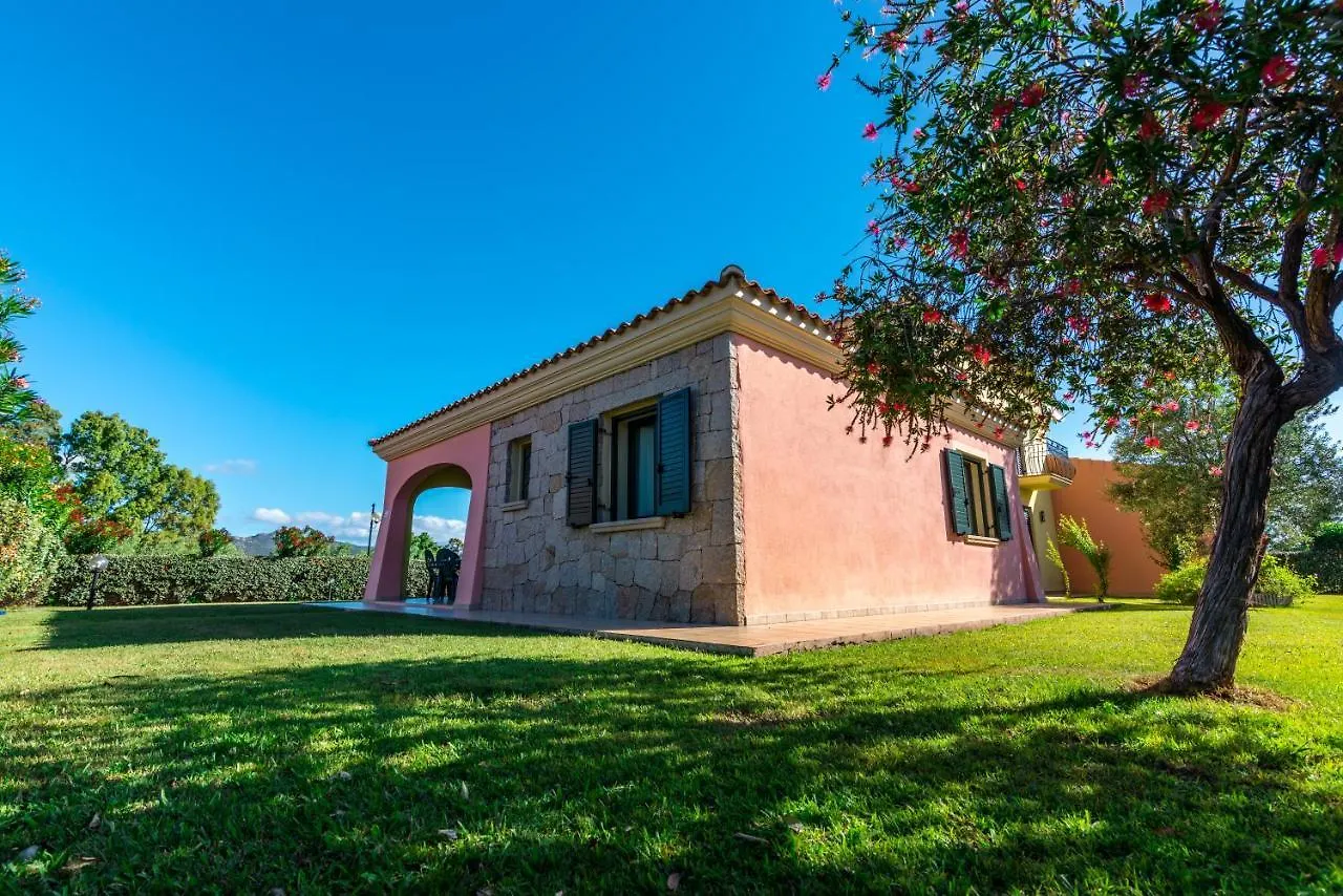 Residence Sardegnasummer Li Cuppulati San Teodoro 0*,  Olaszország