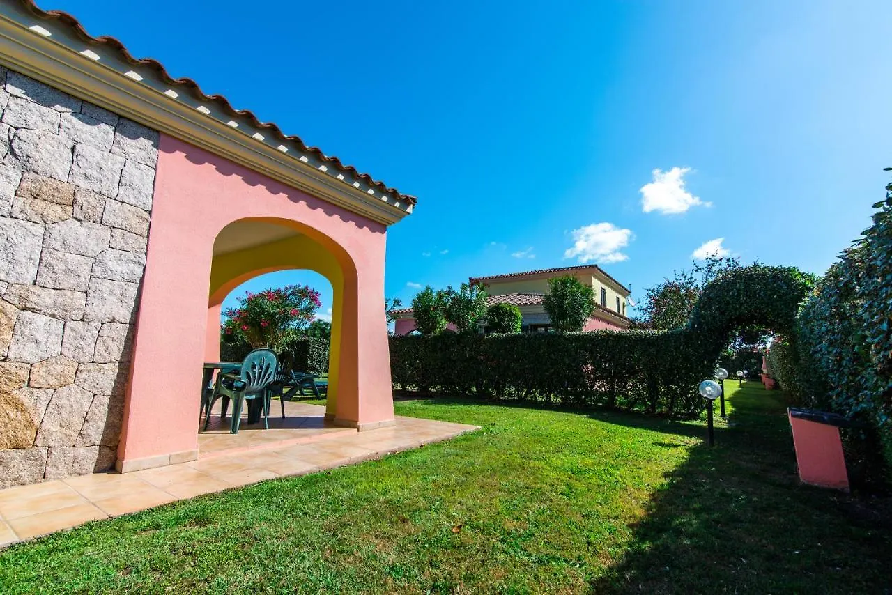 Residence Sardegnasummer Li Cuppulati San Teodoro Apartment