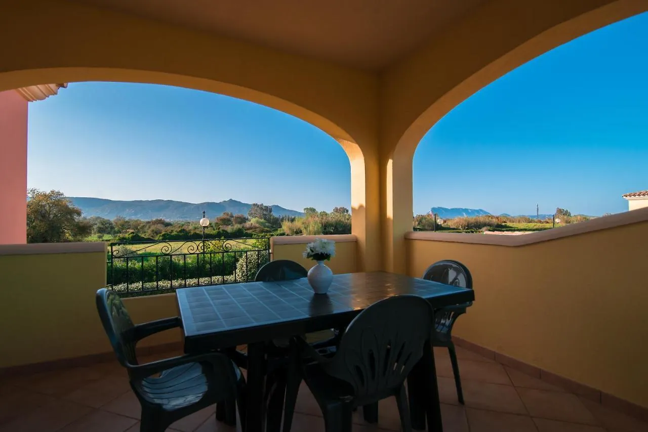 Residence Sardegnasummer Li Cuppulati San Teodoro Apartment