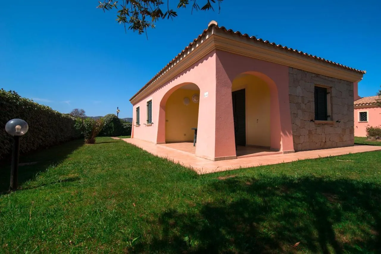 Residence Sardegnasummer Li Cuppulati San Teodoro  Italië